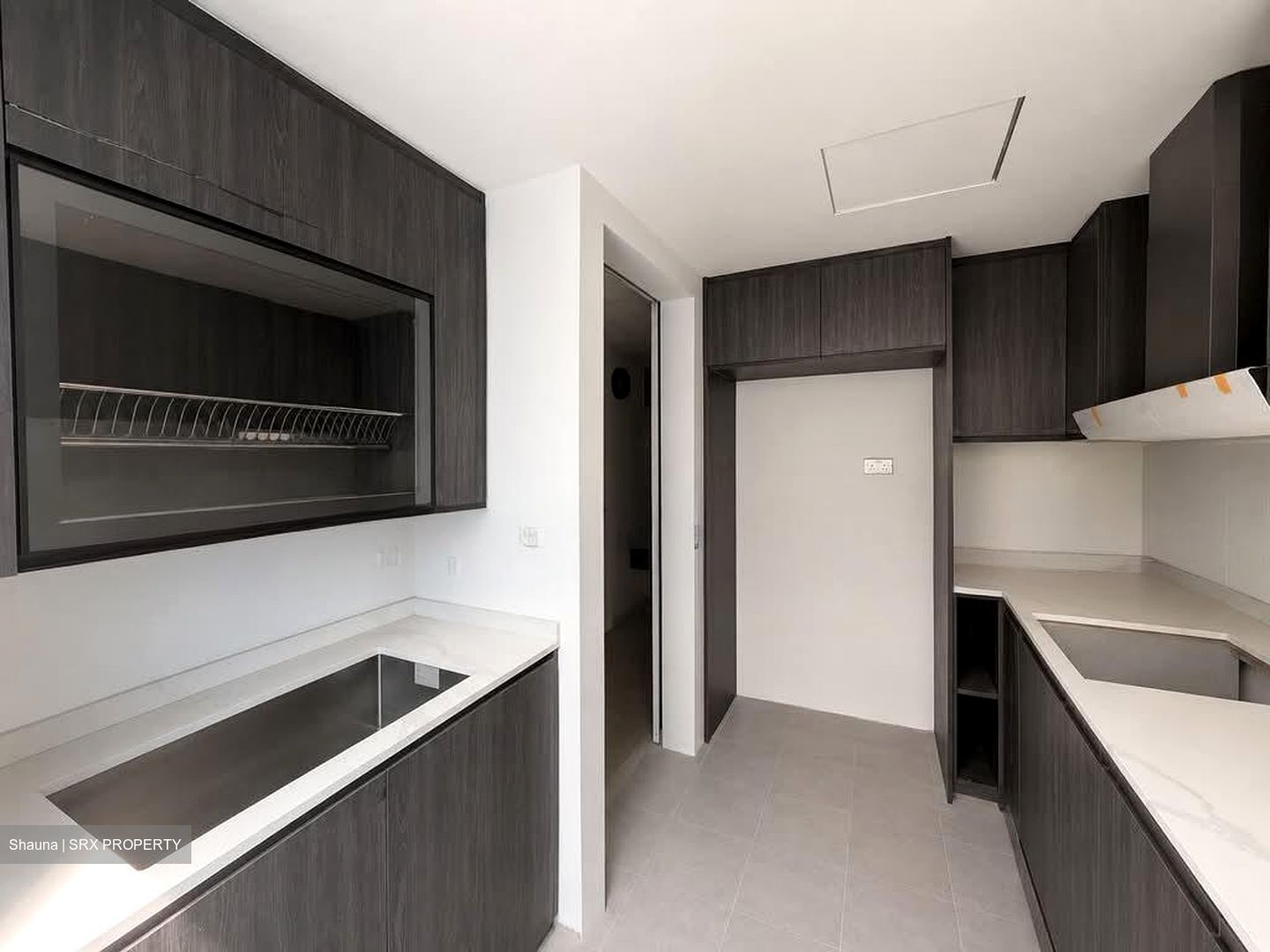 Sembawang Hills Estate (D20), Terrace #572172991